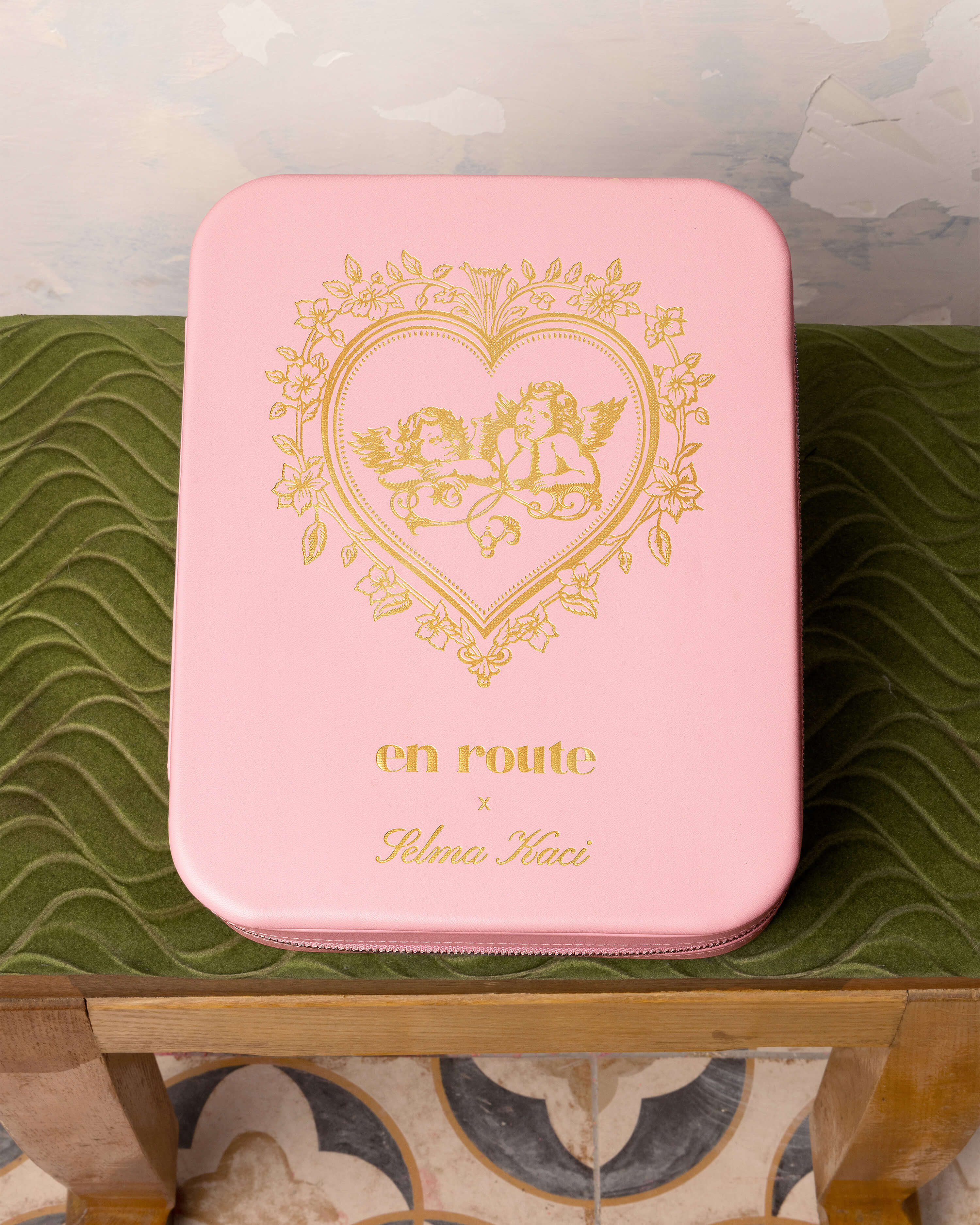 Isola Heart Jewelry Box in Pink